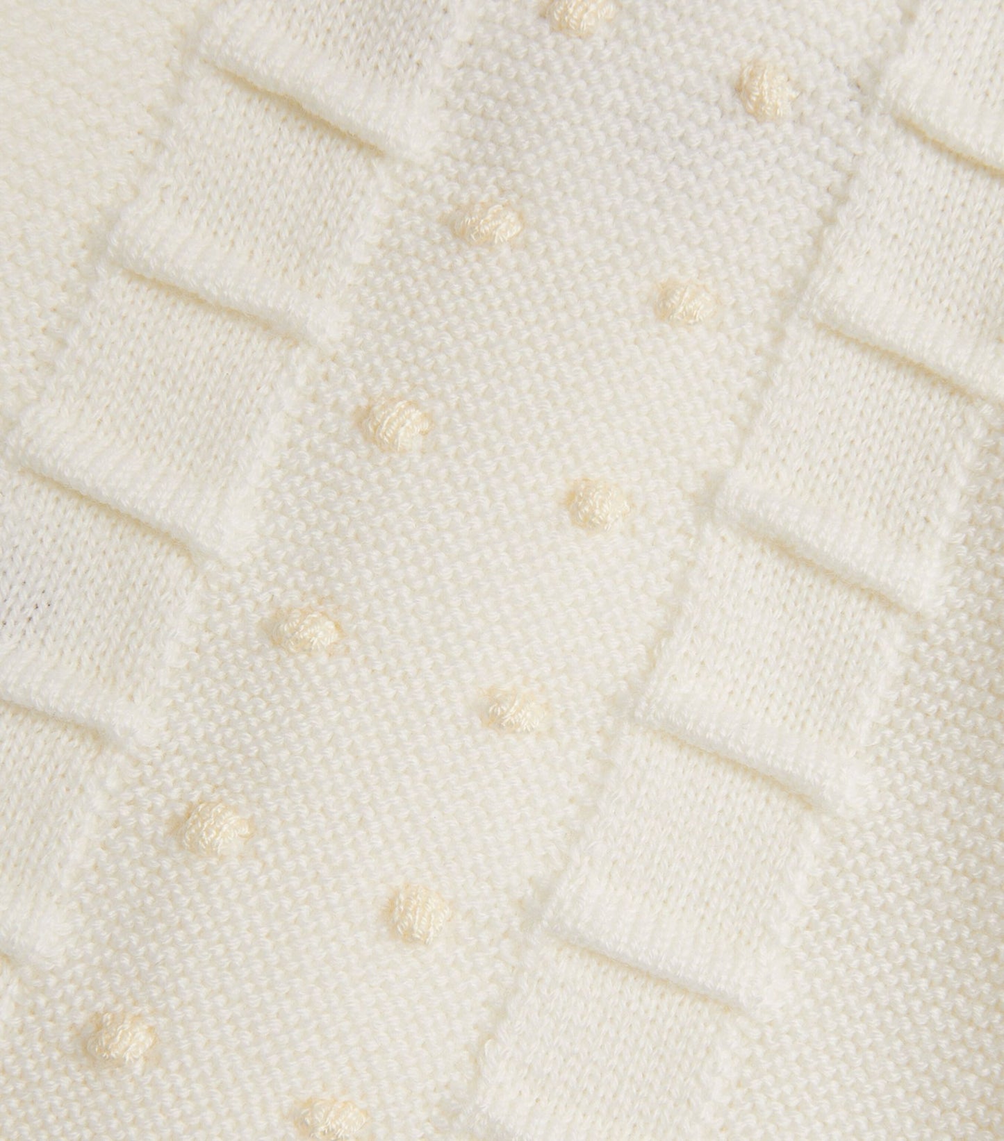 Paz Cream Set